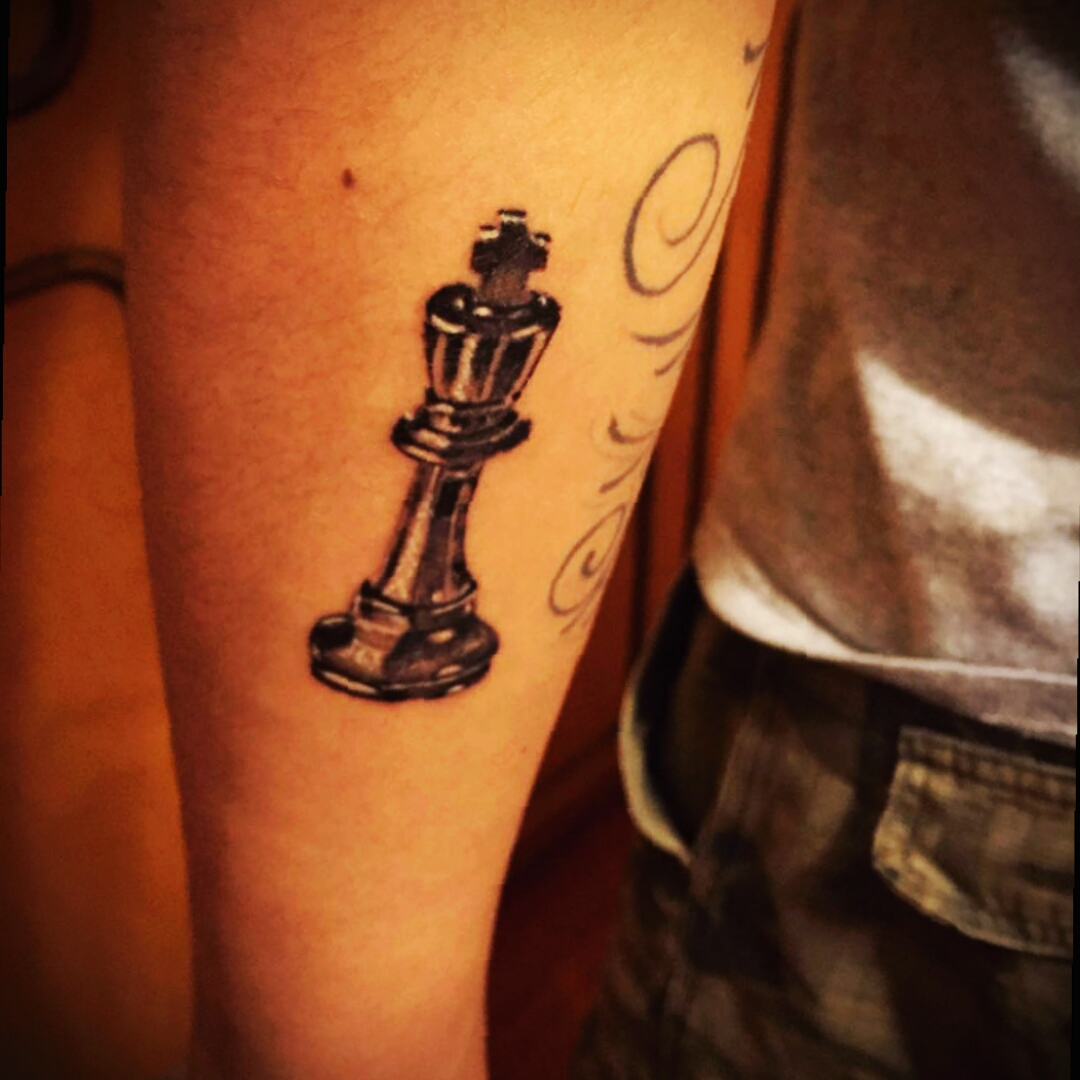 e_tatts with the couple tattoos. #chess #chesstattoo #queen #king