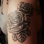 #blackAndWhite #blackandgrey #munich #TattooGirl #roses #lostlove #upperarm #tattoooftheday