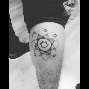 My first tattoo 💪 #universe  #atom