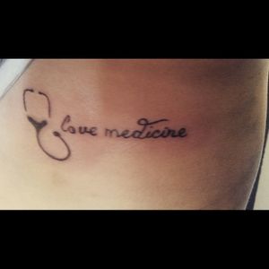 #tattoo #costillas #amoralamedivcina #lovemedicine #Medicine
