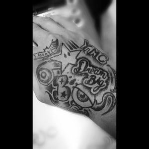 Tatuaje a lapicero, by: Brayan Vargas.