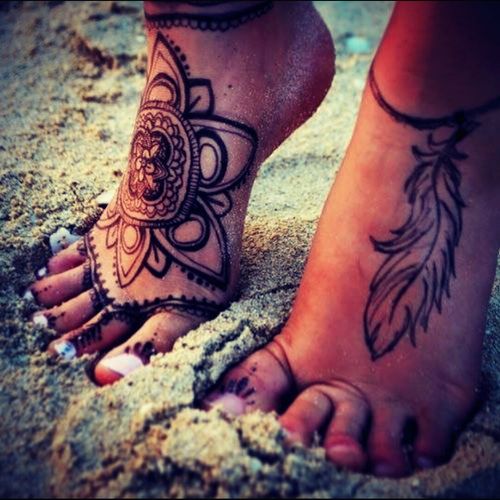 My favourite one of this month, so perfect tattoo on her feet #tattooislife #perfecttattoo #feettattoos #imlovinit