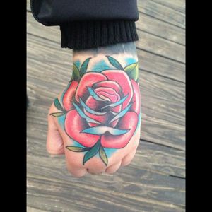 #rose #roses #rosestattoo #hand #handtattoo #tattooedgirls #traditional #color