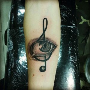 Thus was my first #tattoo #tattoodo #chile #curico #forearm #music #musica #ojo #eye #brazo #tatuaje