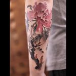 By newtattoo #chinesestyle #watercolortattoo #Flowertattoo #inkpainting #abstract