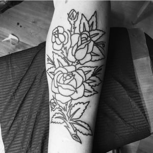 Tattoo uploaded by Emil Forsmann • The outline, really slick bold lines #tattoosbyrodrigocanteras #rodrigocanteras #firsttattoo #traditional #blackwork • Tattoodo Tattoo uploaded by Emil Forsmann • The outline, really slick bold lines #tattoosbyrodrigocanteras #rodrigocanteras #firsttattoo #traditional #blackwork • Tattoodo