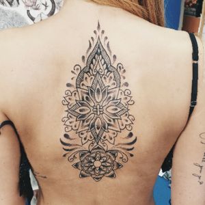 #blxckink #ink #inked #inkedup #backpiece #tattedup #tattoos #tatuaze #tatuaz #tattoed #design #rzeszow #blackart #blackwork #onlyblack #blackworkerssubmission #blackartist #blacktattoos #onlyblacktattoos #blacktattooart #girlswithtattoos #btattooing #linework #lines #dotwork #dots #geometry #sacredgeometry #tattrx#mandala Check fb.com/mikitatz for more!