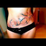 #tattooedgirls #girlswithtattoos #stomach #color #flowers