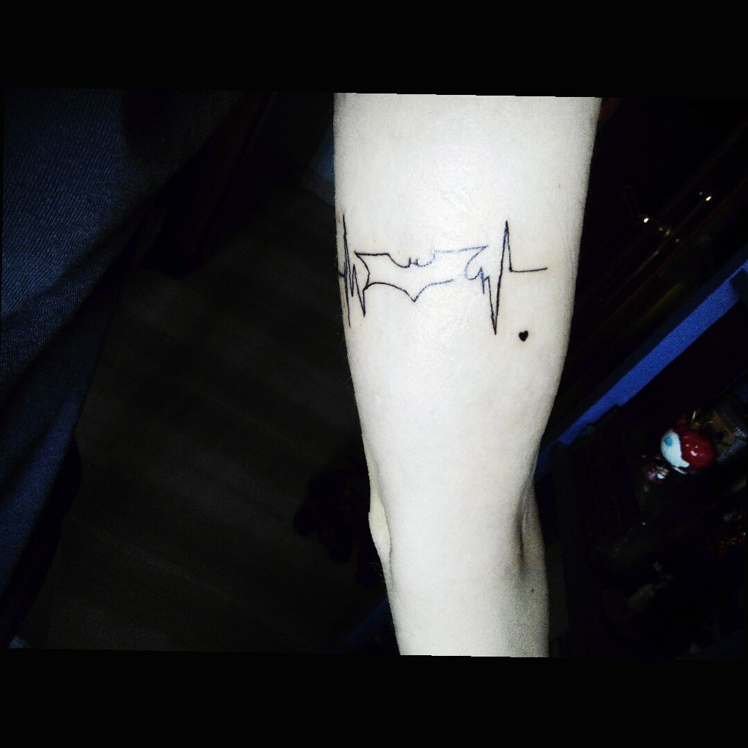 Tattoo uploaded by Maria • Line of life #batman #batmantattoo #batmanlogo  #BatmanLover #minimalist • Tattoodo