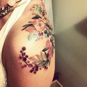 Romance.. #tattooflowers #flowers #romantic #colors #beautiful #sweet #arm #TattooGirl #girlytattoo #like #vintagetattoo #vintage #blossoms #lovelycolors #pastel
