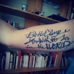 "Be the change you wish to see in the world" #2nd #tattoo #inkedgirl #peace #wisdom #OlivierPoinsignon #maincassée #upperarmtattoo