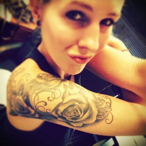 Just another day with office boredom #inkedgirls #inkedmag  #ink #rosetattoo