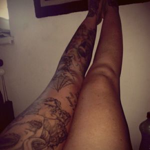 Right leg free.... would love ti have the idea from the artist I went through so much in my life.... had to leave my country and I would love something thats shows that I leave the ocean and the deep sea I am a south african girl.... have a chance?????? Guys take care of yourselfs kisses angie cookie
