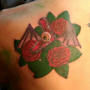 Bat. Drawn and tattooed by The Bone Artes (me). #bat #eye #freak #roses #leafs #drawn #design #tattoodesign #electricink #brazil #braziliantattooartist #tattooist #art #thebone #theboneartes