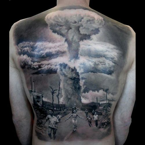 #amagedon #apocalypse #disaster #nuclearbomb #nuclear #nuclearbomb #storybook #backpiece #pictureperfect #realism #realistic #tattoo #scenery #dreamtattoo