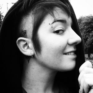 Haircut#necktattoo #skulltattoo #mandala #mandalatattoo #headtattoo #scalptattoo #tattooedneck #tattooedskull #tattooedhead #tattooedscalp 