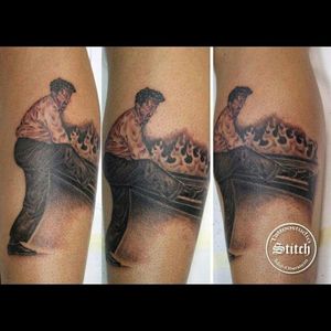 First Tattoo #jerryleelewis #lowerlegtattoo #blackandgrey #bnginksociety #supportprofessionaltattooartists #thebesttattooartists #killer #greatballsoffire