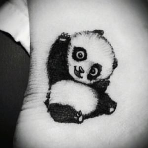 Panda tattoo anyone?? I would love this.