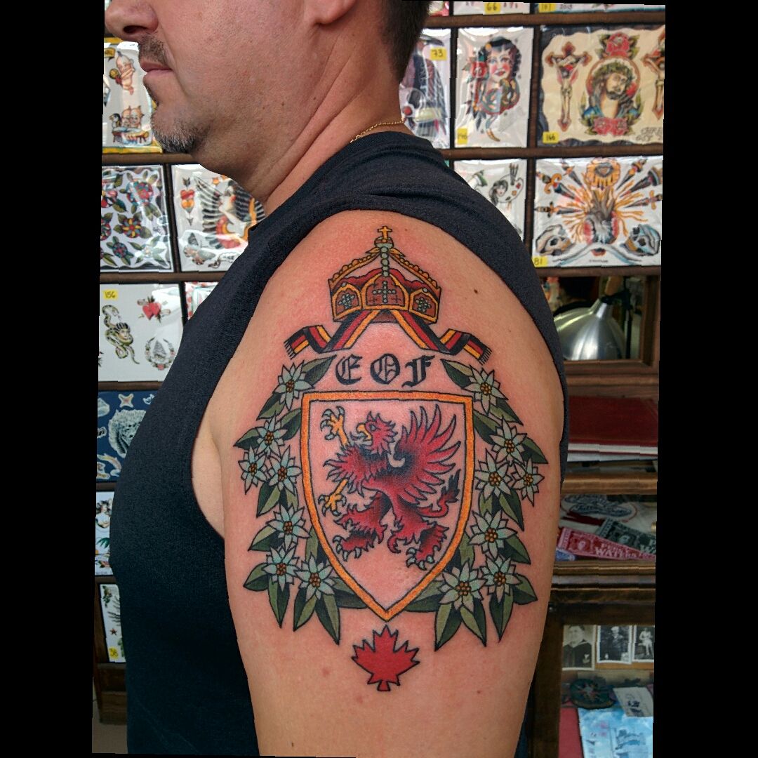 canadian coat of arms tattoo