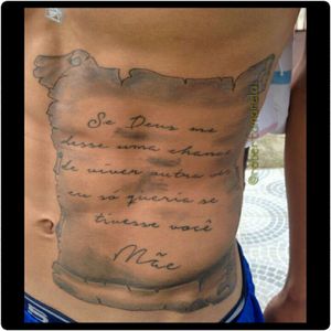 Amor para Mãe #frases #tattoo #escritatattoo #tattoolettering #caligrafiatattoo #finelines #blacklines #calligraphy #calligraphytattoo  #pergaminho  #tatuaje #TatuadoraBrasileira #robertamarela #mãe #AmorMadre