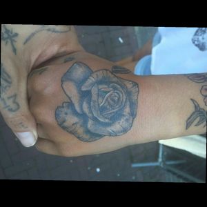 24-08-16 Just beautiful this Rose. Just got inked right after Mandala. Designed by Dennis &chris Tattoo Artist Dennis Thanxx You all,@tattookitchenamsterdam #doubledutchtattoo #amsterdamtattooer