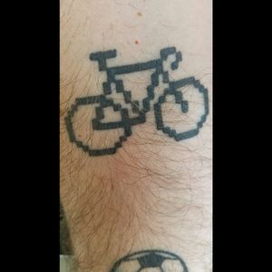 8 bit bicycle tattoo.  #8bittattoo #8bit #bicycletattoo #rad