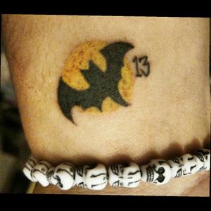 My little lucky Friday the 13th tattoo ❤#littlebitofhalloween#bat #fridaythirteenth #lucky #wristtattoo #littlecutie #AllHallowsInk