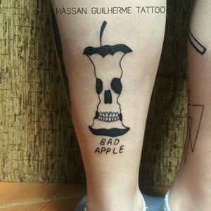 I love what I do, own creative work !! poisoned apple@hassan_guilherme