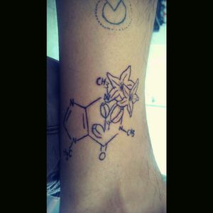 #coffeflower #caffeinemolecule #tattoo