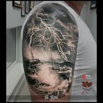 #blackandgrey #blackandgreytattoo #storm #ship #shipwreck #thunder #stormlight #tattoo #inked #ink #art #artist #halfsleeve