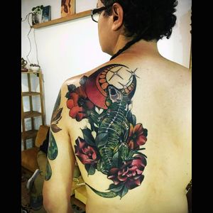 Final session. Iguana tattoo by Montserrat Fuentes (Bolitas)
