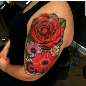 Flexible with colors and design #megandreamtattoo