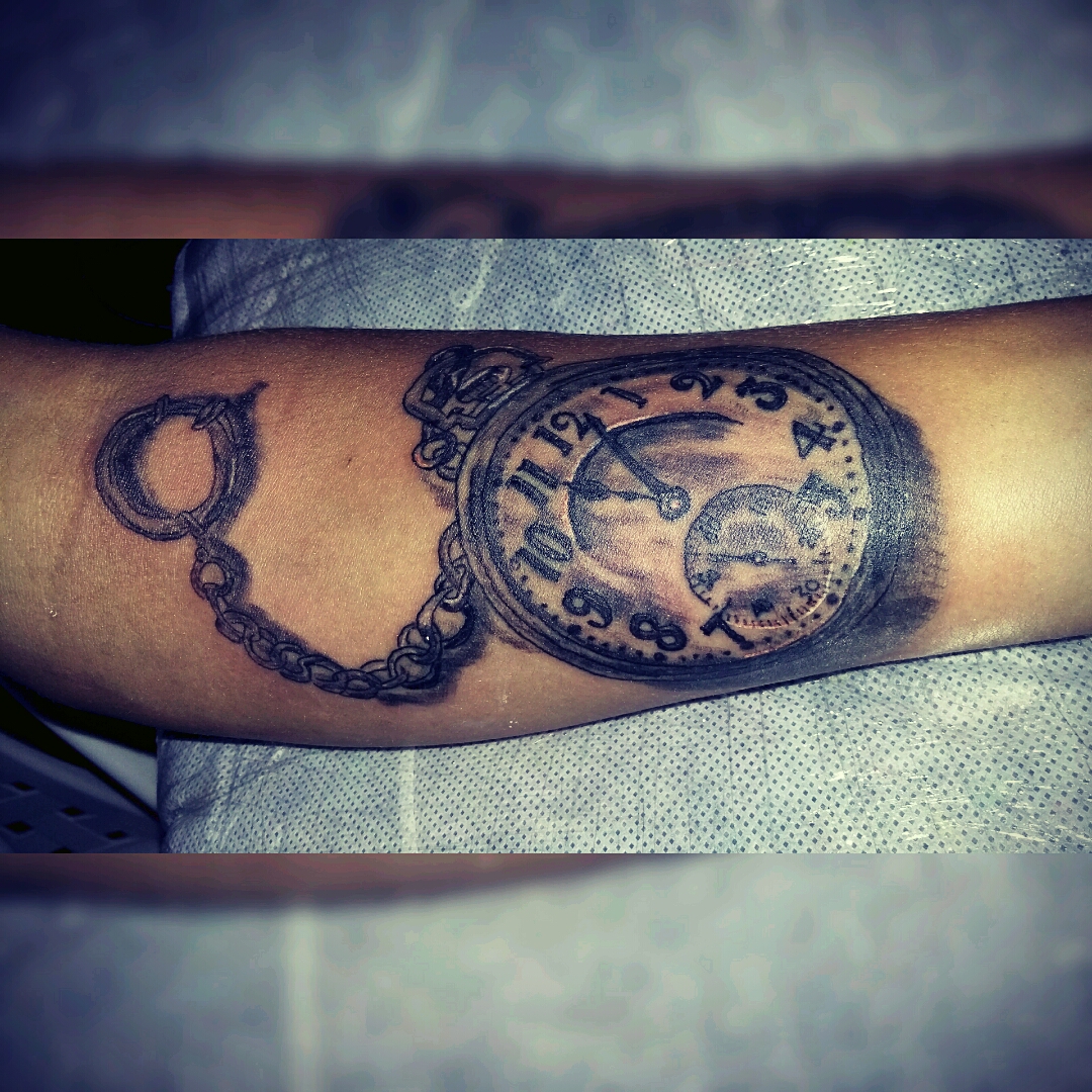 Tattoo de reloj discount antiguo