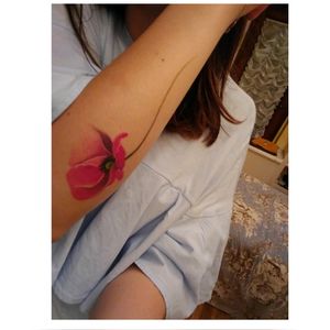 Poppy tattoo #poppy #poppytattoo #flower