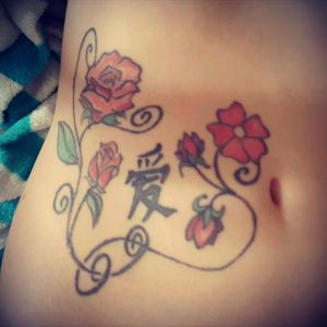 This is my first tattoo, done nearly four years ago, I was 18. I didn't have it done in a studio and that reflects in the colouring of it now. I am planning to get it redone in a studio, after I've had my second tattoo next month. However as bad as the colouring and line work is I still love it because I designed it myself when I was 15 #stomach #firsttattoo #notfromastudio #needsatouchup #owndesign