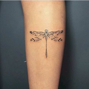 By #tattoosdelicadas #dragonfly #linework #blackwork #minimalist