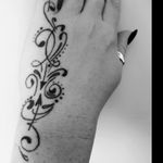 This is one of my favourite of my inks.. get lots of compliments.  Love the feminine touch