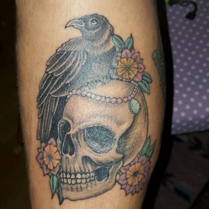 Crow and skull with flowers and necklace :)