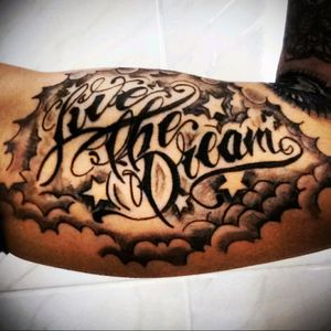 "live the dream"
