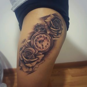 reloj and Roses