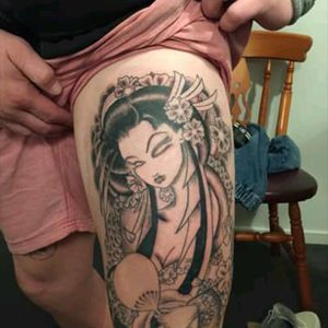Did this mad geisha girl on my mates thigh. First tattoo with a real machine in 5 years, Due to doing 4yrs n 6mths in prison.  I got out 5 months ago. And couldn't wait to get my machines humming.
