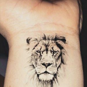 #Lion #Wrist