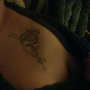 My mom and I have the same tattoo, in the same place... Got it on my 18th birthday.