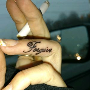 Also doesn't look so good now...#forgive #finger #fingertattoo