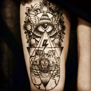 #meagandreamtattoo I'm absolutely in love with this tattoo. I've been wanting this one for over a year now. I would love for it to be on my right thigh. Unfortunately I haven't had enough money to pay for it. Seems how its detailed. But still I wouldn't mind spending a day or two on it :)