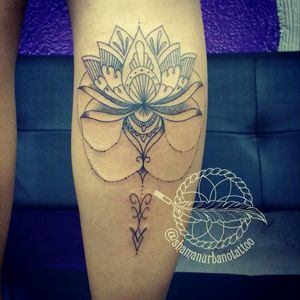 Lotus Dotwork Tattoo!!#dotworktattoos #LineworkTattoos #shamanurbanotattoo