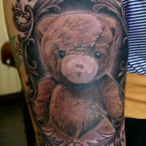 #meagandreamtattoo  Something like this with my family teddy. 😊
