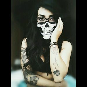 #suicidegirl #inkgirl #skull #wolf_women #mandala #inklove #inklover #inked #me #sexy #ecuador #ecuadorian #tattoo