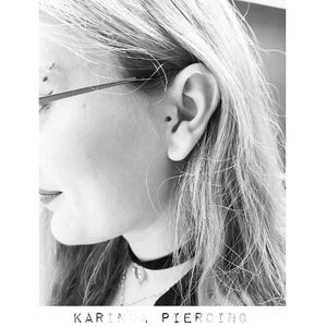 Tragus Piercing instagram.com/karincatattoo #tragus #piercing #piercings #piercingstudio #tattoostudio #ear
