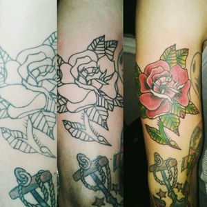#tattoos #coverup #traditional_tattoo #rose #colortatto #tatuadorargentino #tattoosbyleo #tattooartist #tattooartwork